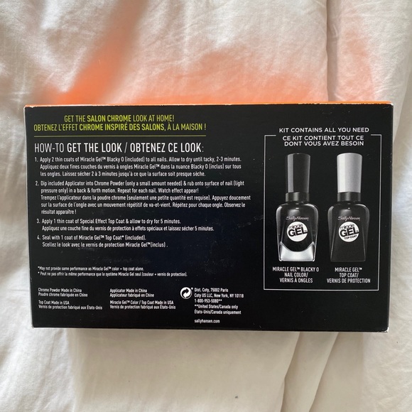 Sally Hanson Chrome nail set - Picture 2 of 3